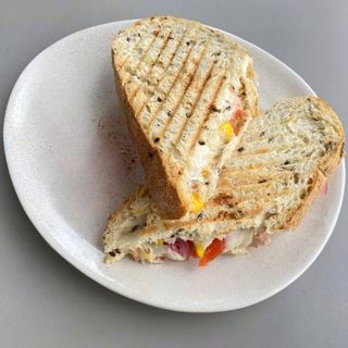 Сендвіч з тунцем
