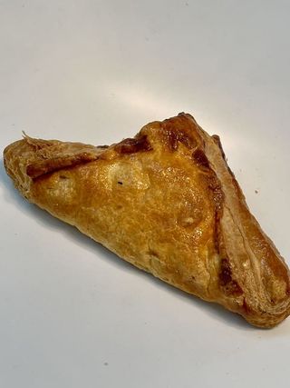 Empanadilla De Salchicha