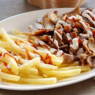 155 Menu Patatas Fritas  Con Carne Y Refresco