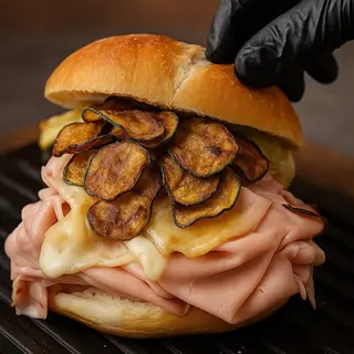 Mortadella, pecorino, zucchine grigliate