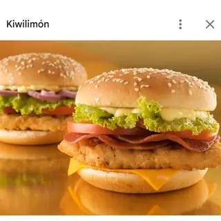 29.  3 Hamburguesas