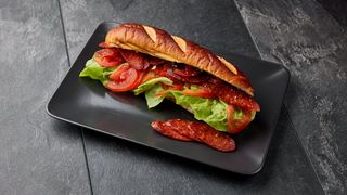 Bavarski sendvič ljuti		