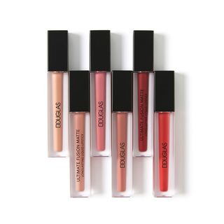 Douglas Make-Up Liquid Lipstick Passionate Red(2272)