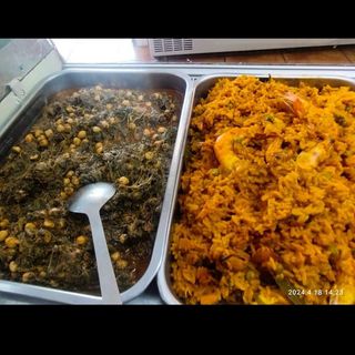 Ración de garbanzos con espinacas 