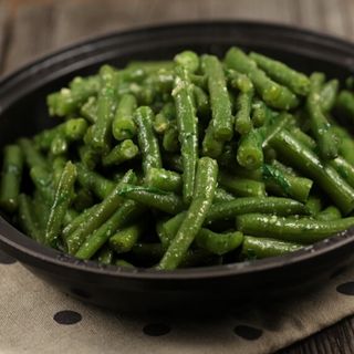 Sote de pastai verzi cu ustutoi