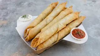 Taquitos sa piletinom