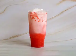 Fresh Strawberry Y Coconut Milk (M)