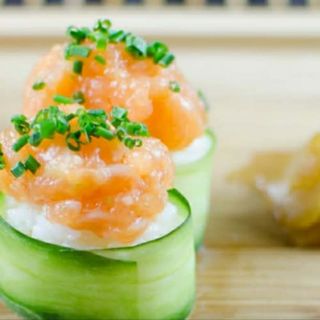 Gunkan De Tartar De Salmón (2 Pzs.)