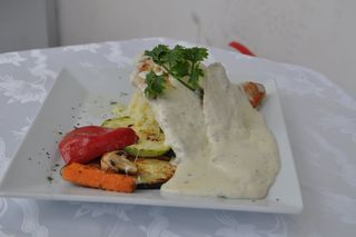 Ćuretina sa četiri vrste sira 450 gr