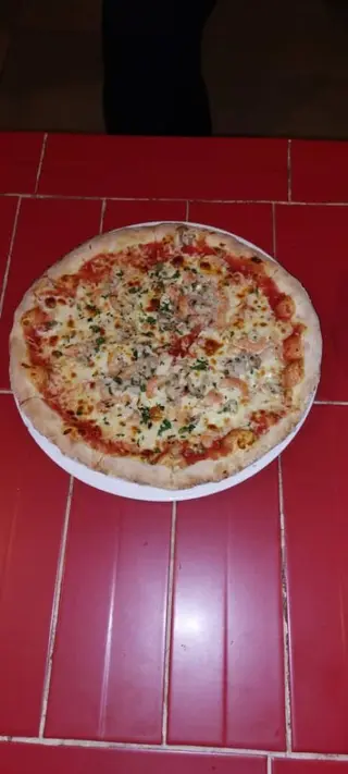 Pizza Fruits De Mer