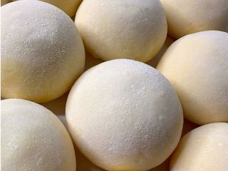 Моті Чізкейк з фундуком