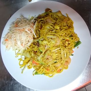 Makaron chiński z krewetkami 