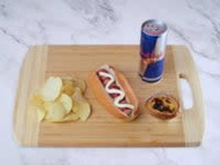 Hot Dog + Molhos + Batatas Fritas + Pastel de Nata + RedBull