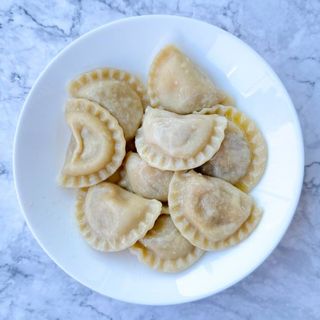 Pierogi z jagodami (porcja XL) gotowane