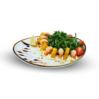 Салат креветками и ананасом