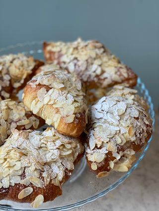 Croissant migdałowy