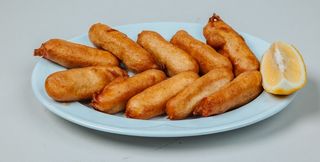 98. Панирани рулца