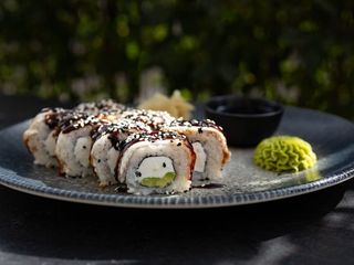 Філадельфія з вугрем, авокадо та крем сиром. (340g)