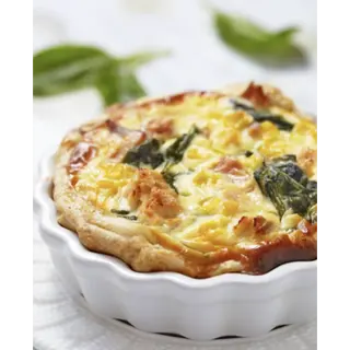  Quiche saumon épinards   Avec salade de crudités