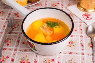 Уха по-царски с горбушей