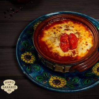 Bors de gaina cu taitei de casa 250g + Porc la oala de lut  350g