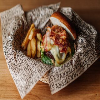 Hamburguesa Basterra