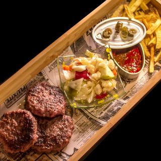 Телешки кюфтета от породата Black Angus