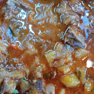 Tocanita de vitel cu mamaliguta