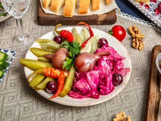 Asorti de murături de casă