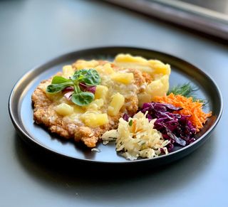 Medalion z ananasem i serem 100g