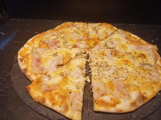 Pizza Capricciosa