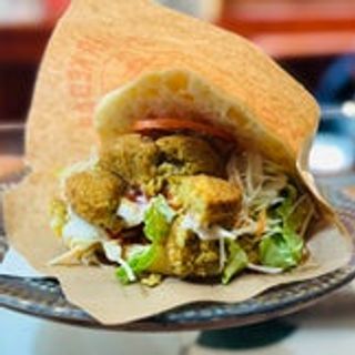 Panino falafel