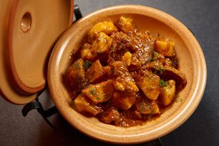 Tocanita de cartofi cu carne de porc