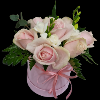 Cutia cu 9 trandafiri roz 