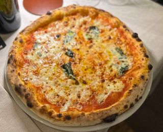 Margherita + Lattina Coca-Cola