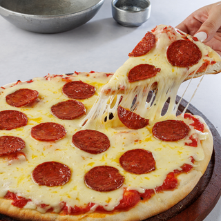 Pizza Pepperoni (30 Cm.)