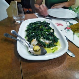 Migas de Bacalhau com Broa e Grelos