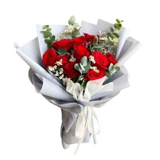 Ramo De 9 Rosas Rojas Arregladas Con Envoltorio