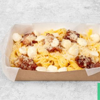 Bacon & Mozarella Fettuccini Alfredo