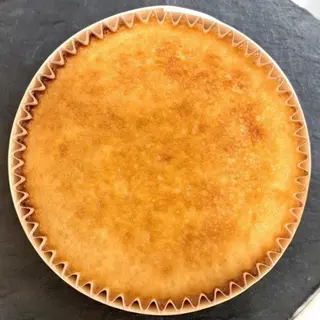 Tarta de queso y Donut glaseado (2-3 personas)