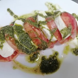 Салата Капрезе (300г)