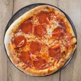 Pepperoni pizza 28cm