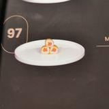 97. Maki De Salmón Con Hoja (6 Uds.)