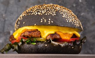 Бургер Чикен блек (430г)