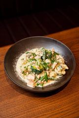 Sote de Somon cu broccoli