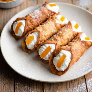Cannolo siciliano grande