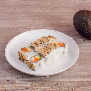 California De Salmón Cocido (8 Uds.)