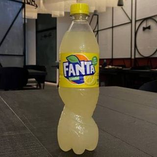Fanta de Limón (50 cl.)