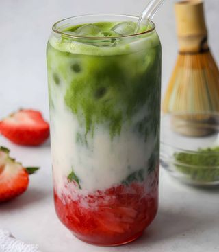 Matcha strawberry (330 ml.)