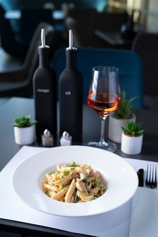 Paste cu somon și dovlecei